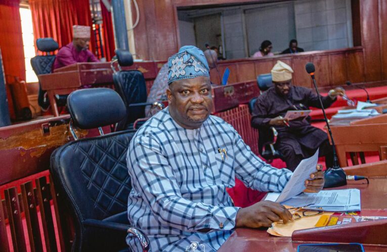 Oyo Majority Leader, Sanjo Adedoyin felicitates Muslims on Eid-el-fitr