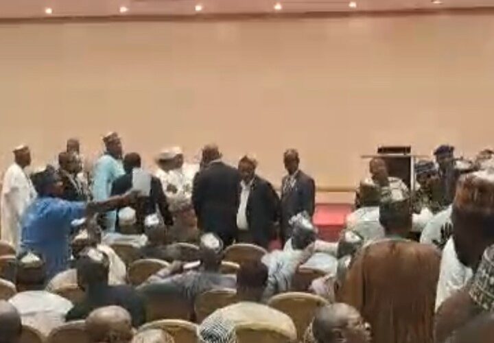Chaos Erupts As Jigawa Delegates Disrupt Atiku, Obi Coalition Meeting