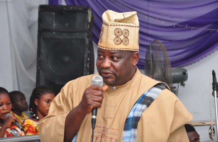 Hon. Sanjo Adedoyin: Paliamentarian with unequaled passion for constituents (Episode 1) By || Aremu Adeyemi 
