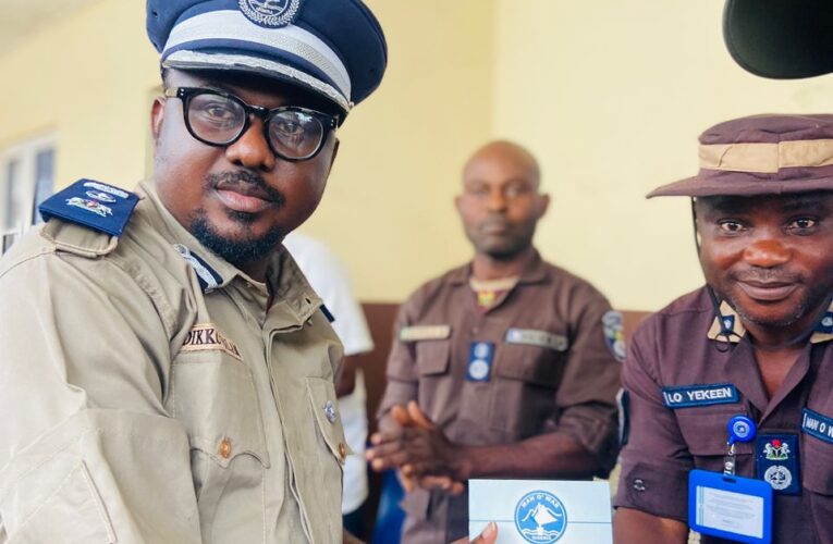 Man O’ War Nigeria Decorates Oyo PTS Chairman, Dr. Hon. Dikko Salami, As “War Marshal” For Exemplary Leadership
