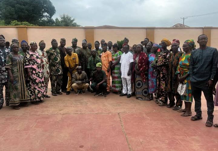 Oyo Majority Leader Facilitates SDP Defection to PDP