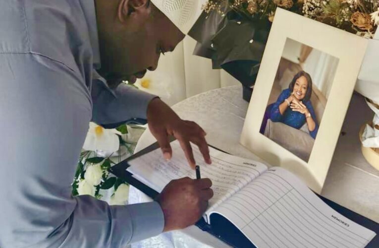 Former Oyo Commissioner, Afonja Pays Condolence Visit to Adefope’s Family