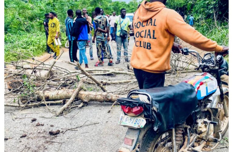 Four persons die in road mishap in Ibadan as Oyo LG boss read riot act to truck driver