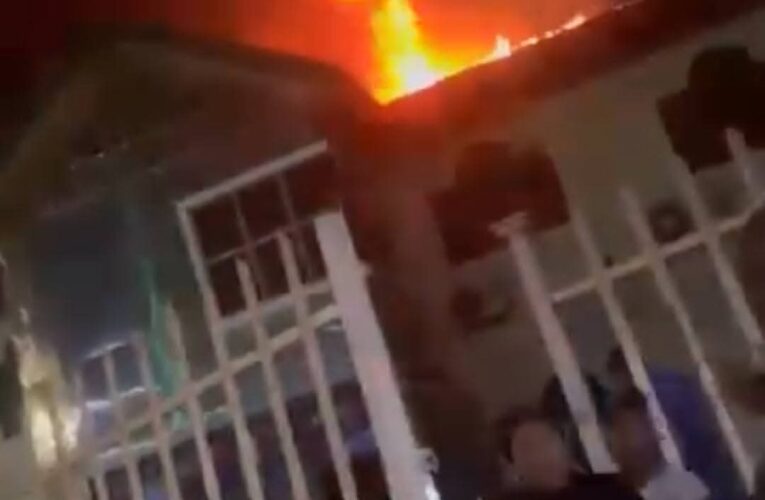 Jubril Dotun Sanusi Sympathizes With Yinka Ayefele, Fresh Over Fire Incident