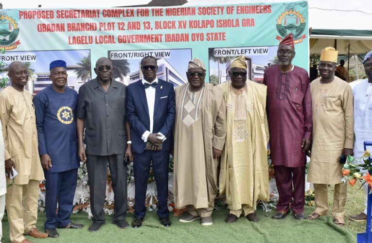 Afonja Champions Local Expertise, Donates Cash to Construct NSE Office Complex In Ibadan