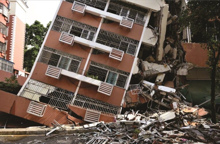 Hotel under construction collapses, kills owner, injures workers 