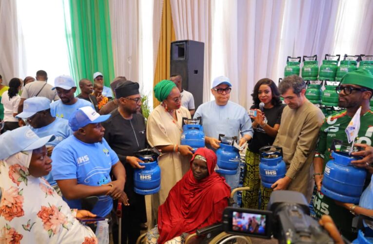 FCTA’s ‘Breath Clean Air Initiative’: Wike Offers 5,000 Households With Free Cooking Gas Cylinder, Six Months Refill