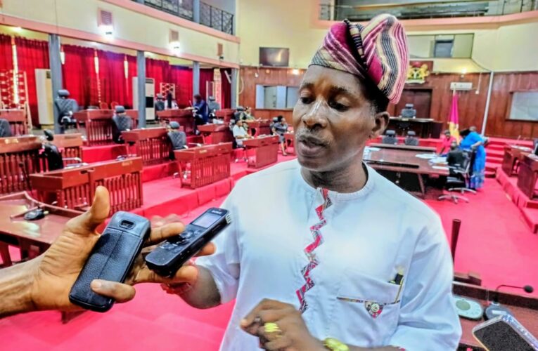 Oyo education reform separates workbook from textbooks in schools as implementation begins 2026