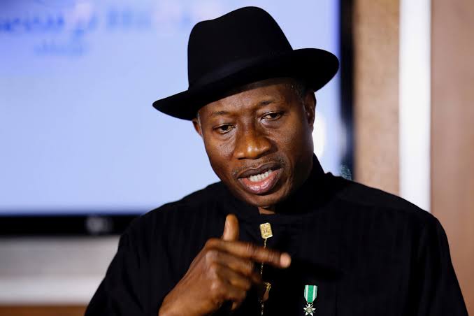 “Politics not for Rascals” – Jonathan Accuses Politicians of ‘Suffocating’ Democracy
