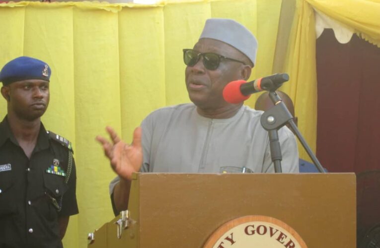 Makinde Commissions Omituntun Ultra-Modern Market In Omi-Adio