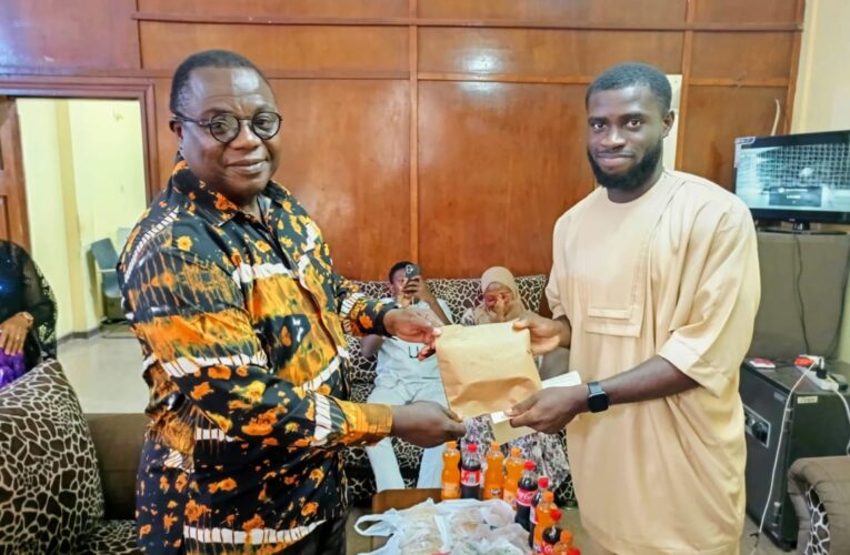 Makinde’s EA Security, Odukoya celebrates outgoing NYSC member with cash gift, recommendation letter