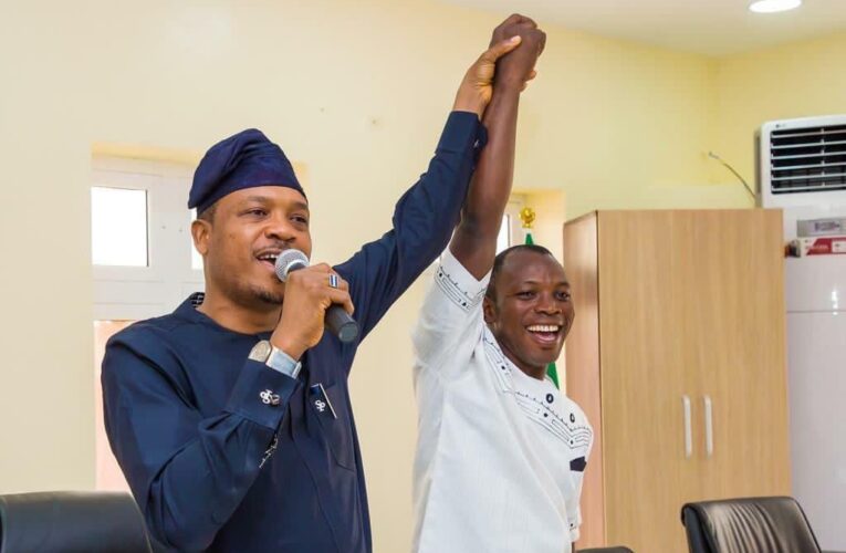 Hon. Shina Peller: A Role Model for Aspiring Leaders || By Kola Popoola