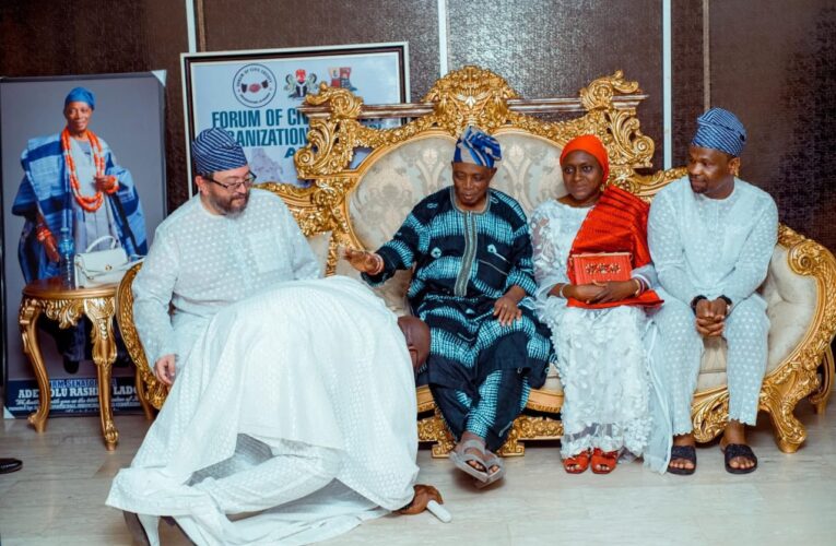 Okanlomo Oodua: Chief Jubril Dotun Sanusi Pays Courtesy Visit to Olubadan, Oba Rashidi Ladoja