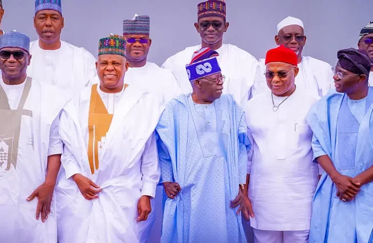 Five defected govs, allied lawmakers face uncertain fate in APC