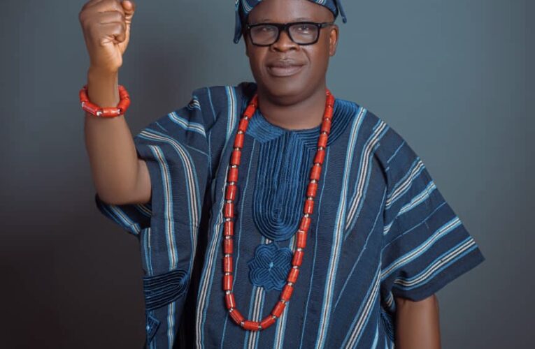 Okanlomo Oodua: The Making of a Leader Whose Power Lies in What He Gives Away By Segun Kehinde 