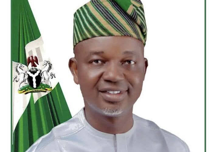 Oyo @ 50: Glorious announces 600 free jamb forms for Ona Ara