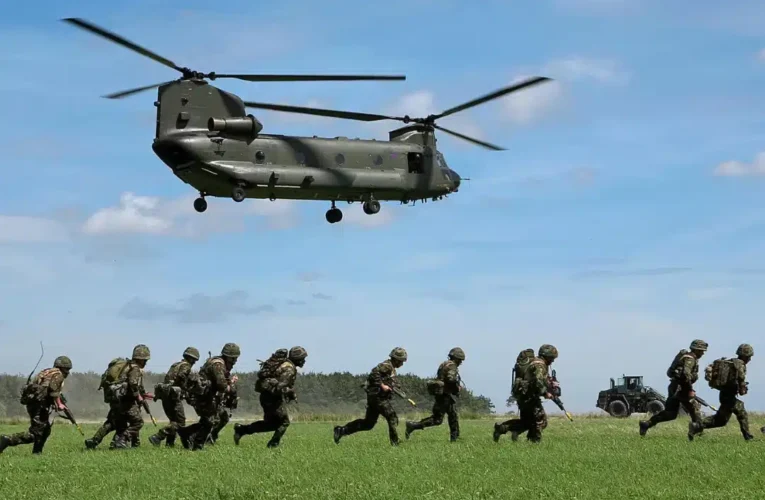 US Military Aircrafts Land In Nigeria With Loads Of Ammunition, Soldiers