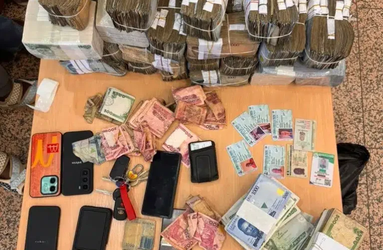 FCT Election: EFCC Arrests Suspects For Vote Buying, Recovers Over ₦17 Million (Photos)