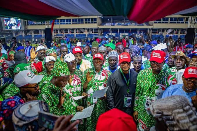 Oyo LG Chairmen Commend Makinde, PDP Leaders After Court Validates Ibadan Convention