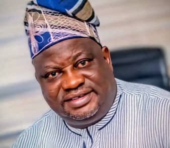 Hon. Sanjo Adedoyin (Sanjay) Brings Relief to Kajola School with New Borehole