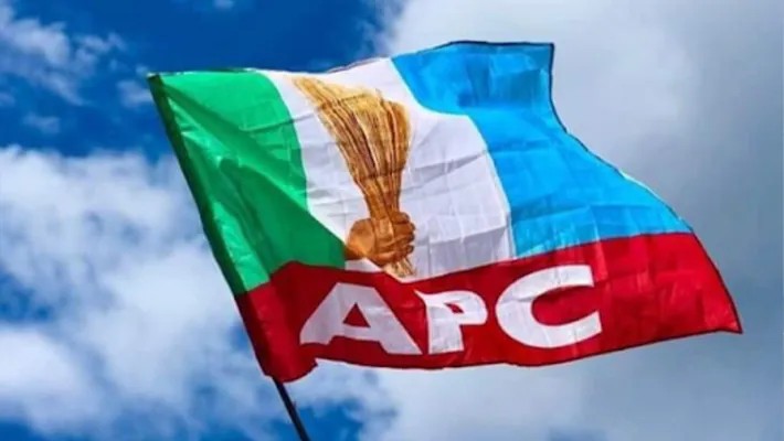 Oyo 2027: Concerns Over Senator Teslim Folarin’s Moves Against Lawmakers