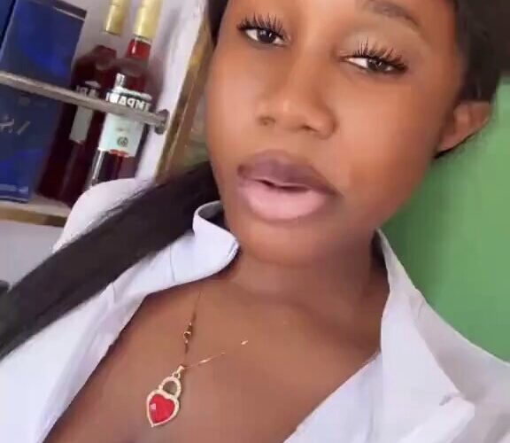 “If any man keeps malice with me for just 3 days, I’ll sleep with another man” – Lady declares
