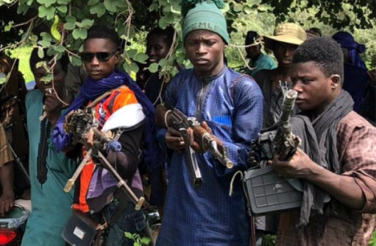 Kidnapped passengers escape as bandits doze off in forest 