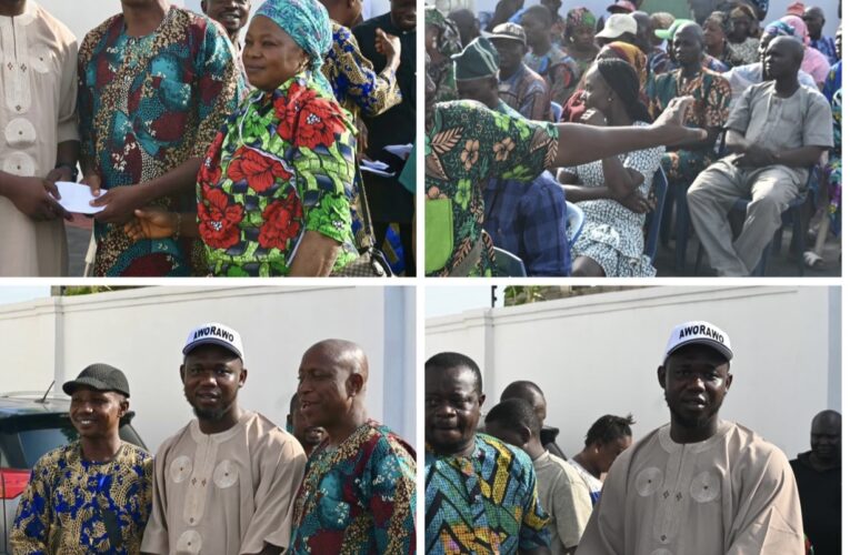 Eid-el-Kabir: Ogbomoso South LG Supervisor for Education, Adegbola Sulaiman Aworawo Distributes N600,000 to all 170 PDP, APM Ward Excos and 50,000 Naira to All Local Excos