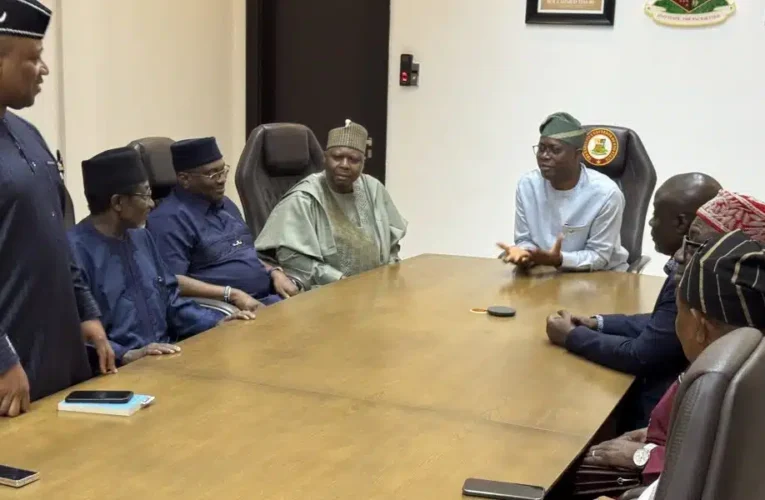 Details Of PDP Meeting With Governor Makinde Emerges