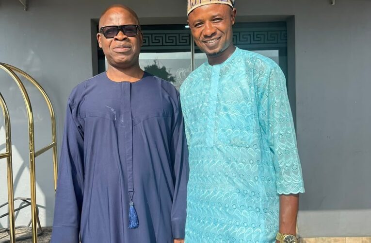 Okanlomo Oodua, Chief Jubril Dotun Sanusi Congratulates Aare Alawode on His Installation as Mogaji