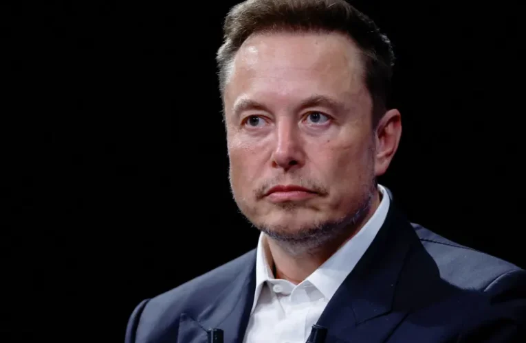 Elon Musk’s Net Worth Drops $350 Billion in a Week After SpaceX Slump