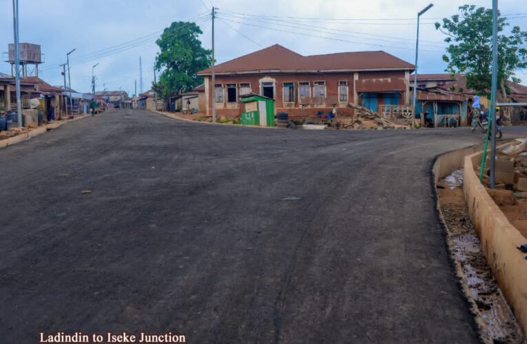 Residents Hail Makinde as Ladindin–Iseke–Ojongbodu Road Reconstruction Boosts Development