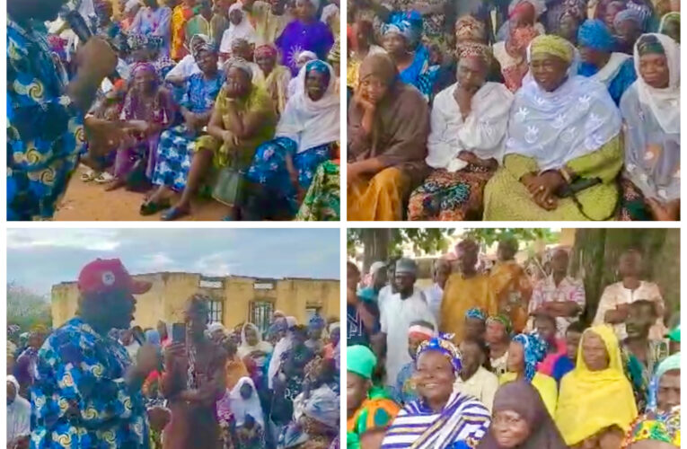 Ex-Oyo Commissioner, Afonja Doles Out Cash to APM Members, Canvasses Support for Adekanmbi, Salawu, Other Candidates
