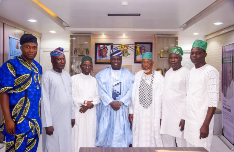 Oyo Govt, Ansar-ud-Deen Strengthen Partnership on Education