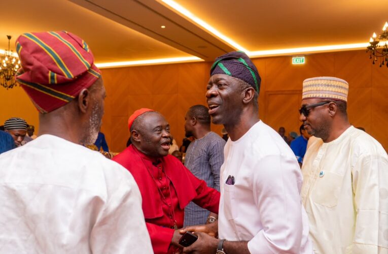  2027: Adekanmbi Courts Muslim Votes, Promises Inclusive Governance In Oyo
