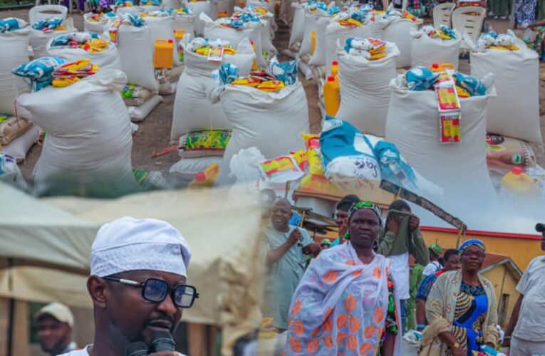 Rep. Oyekunle Partners NEMA To Distribute Food Palliatives To 12 Wards In Ibadan North