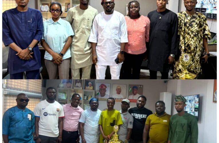 2027: Oyo PTS Chairman, Dikko Hosts Youth Parliament, Online Publishers, Donates Support Fund To Back Makinde, Adekanmbi