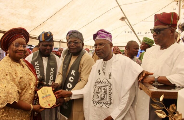 Oyo Deputy Gov’s Foundation Donates N5m To KCGS
