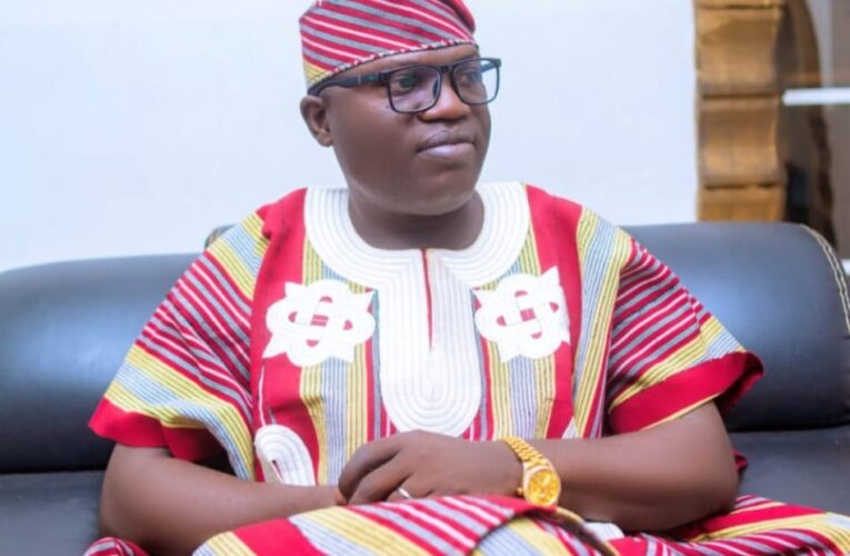Hon. Saminu “Wale Canada” Felicitates Colleague, Hon. Adeola At 50