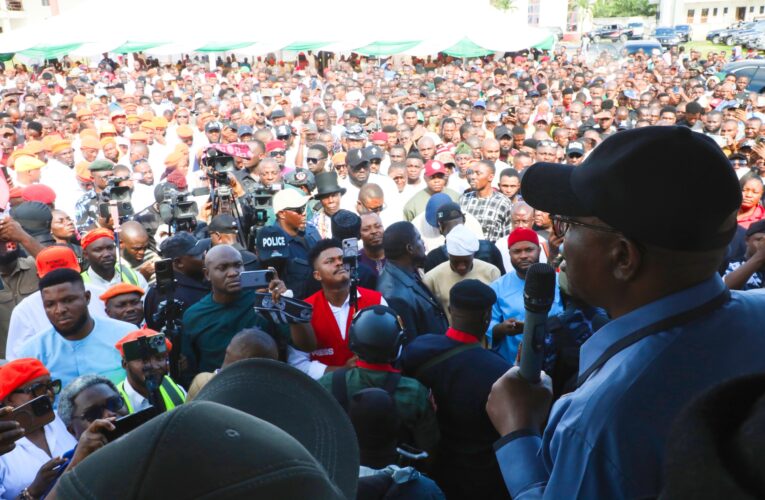 Account for $308m power plants sale… Urges Rivers to re-elect Tinubu in 2027– Wike to Amaechi